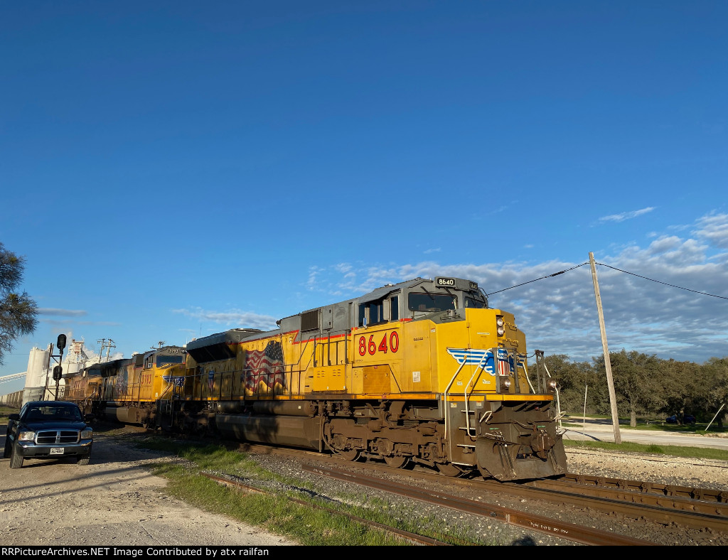 UP 8640